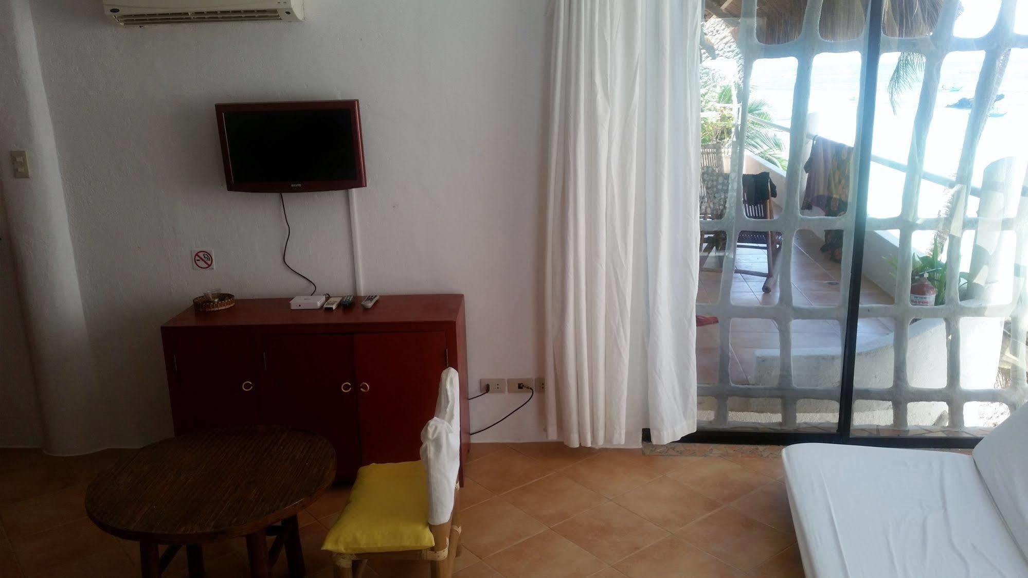 Artista Beach Villa Balabag  Dış mekan fotoğraf