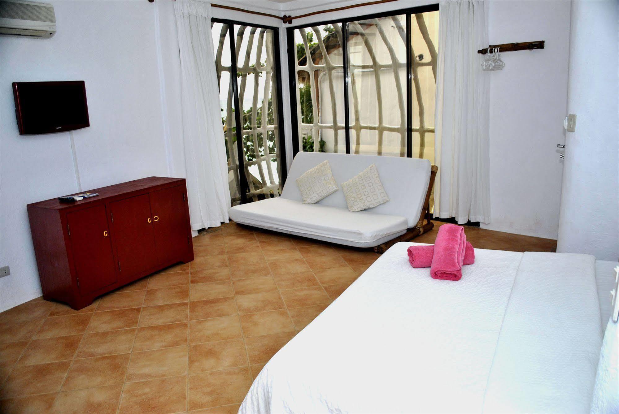 Artista Beach Villa Balabag  Dış mekan fotoğraf