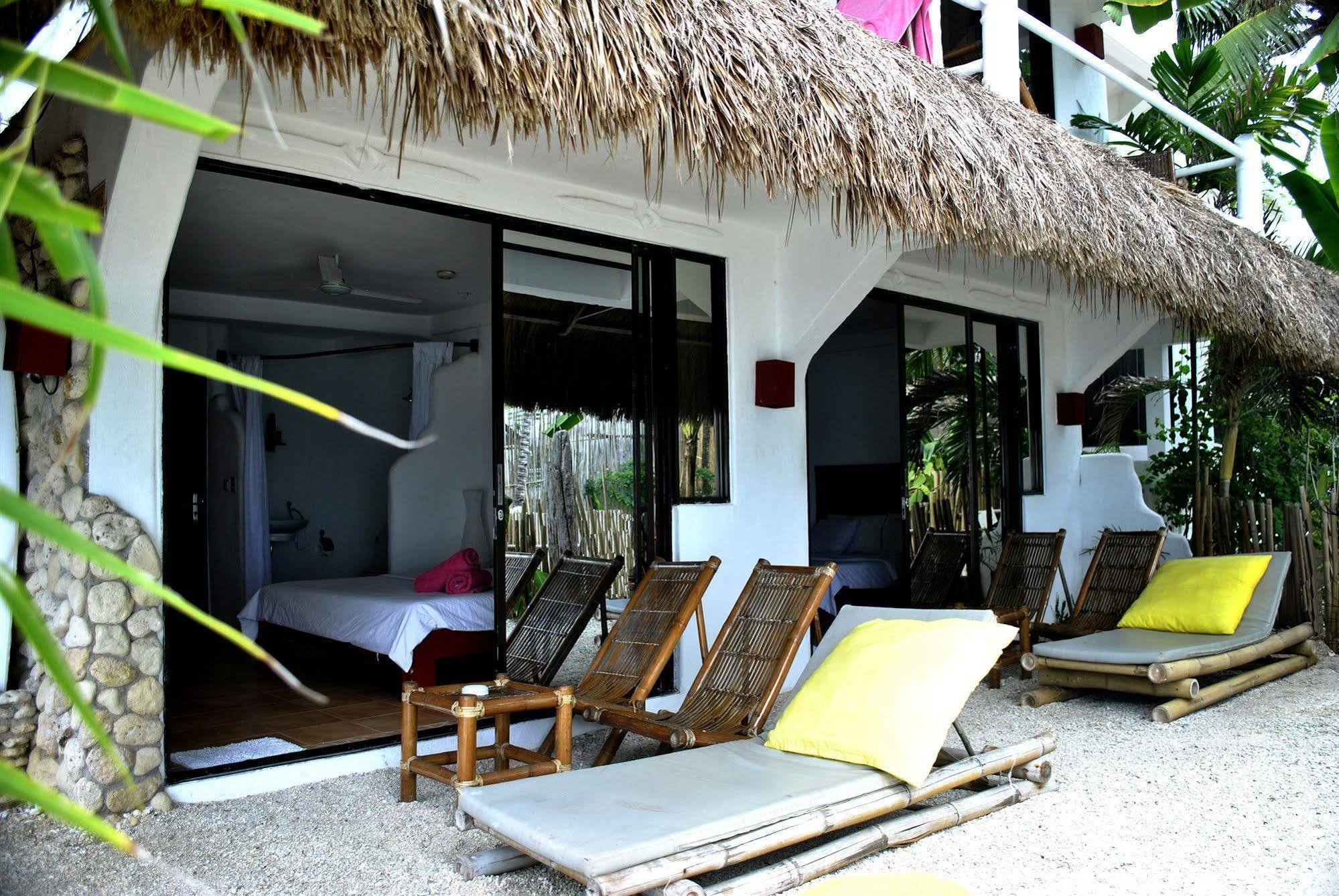 Artista Beach Villa Balabag  Dış mekan fotoğraf