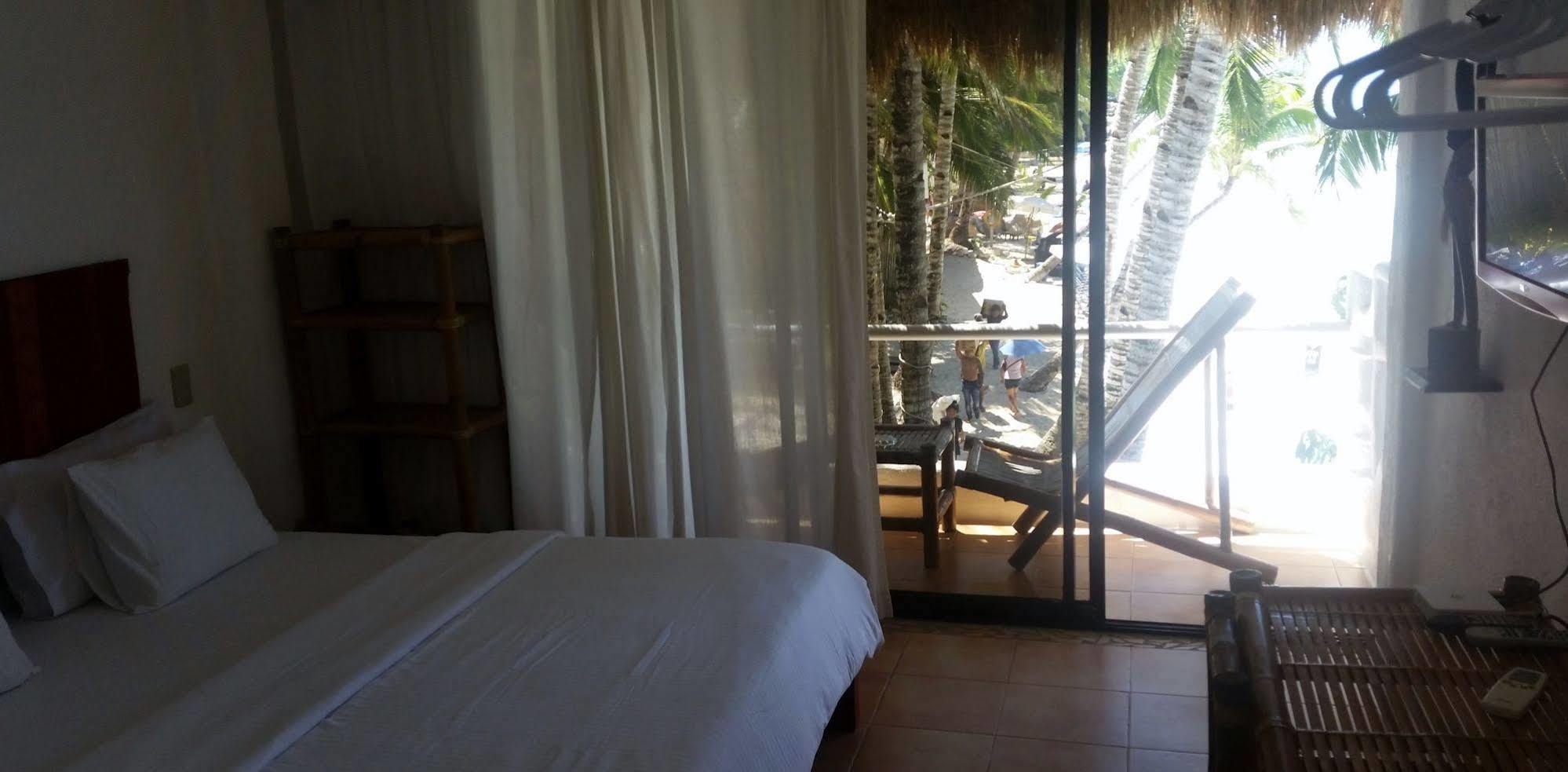Artista Beach Villa Balabag  Dış mekan fotoğraf